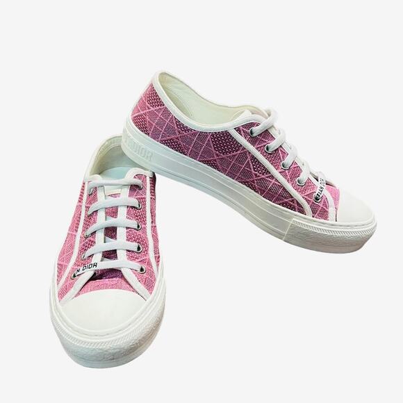 Christian Dior Walk'N'Dior Sneakers Cannage Embroidered Canvas in Pink Size 38.5 - Picture 1 of 10